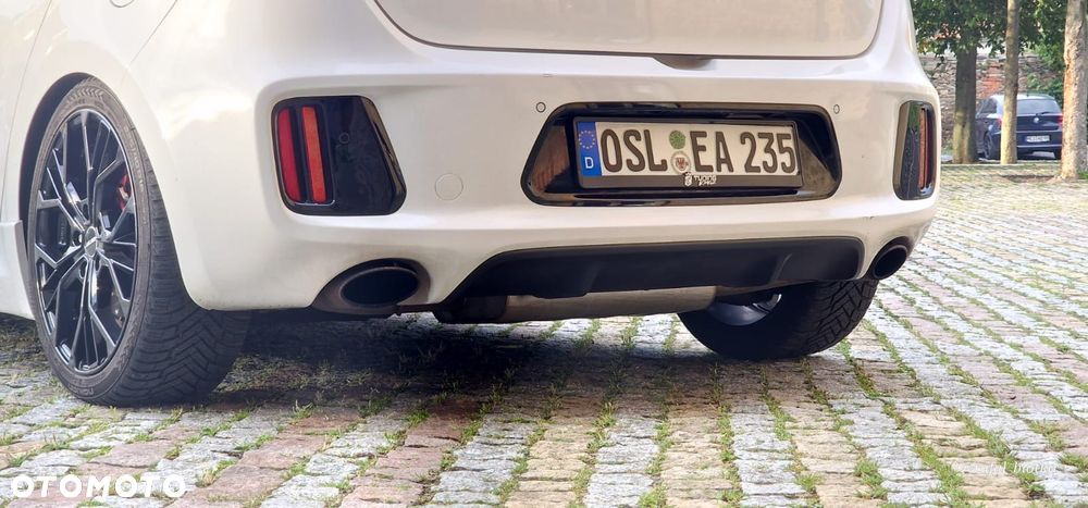 Kia Ceed 1.6 T-GDI GT - 18
