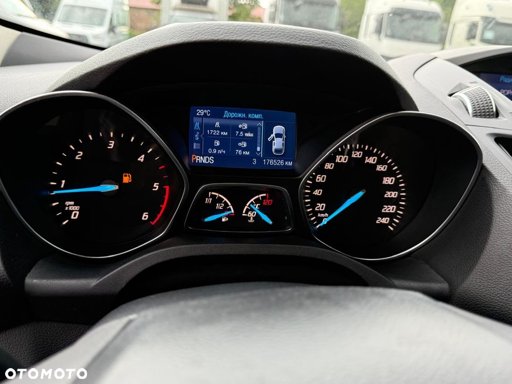 Ford Kuga 2.0 TDCi 4WD Titanium - 17