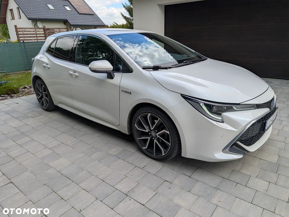 Toyota Corolla 1.8 Hybrid Executive - 1