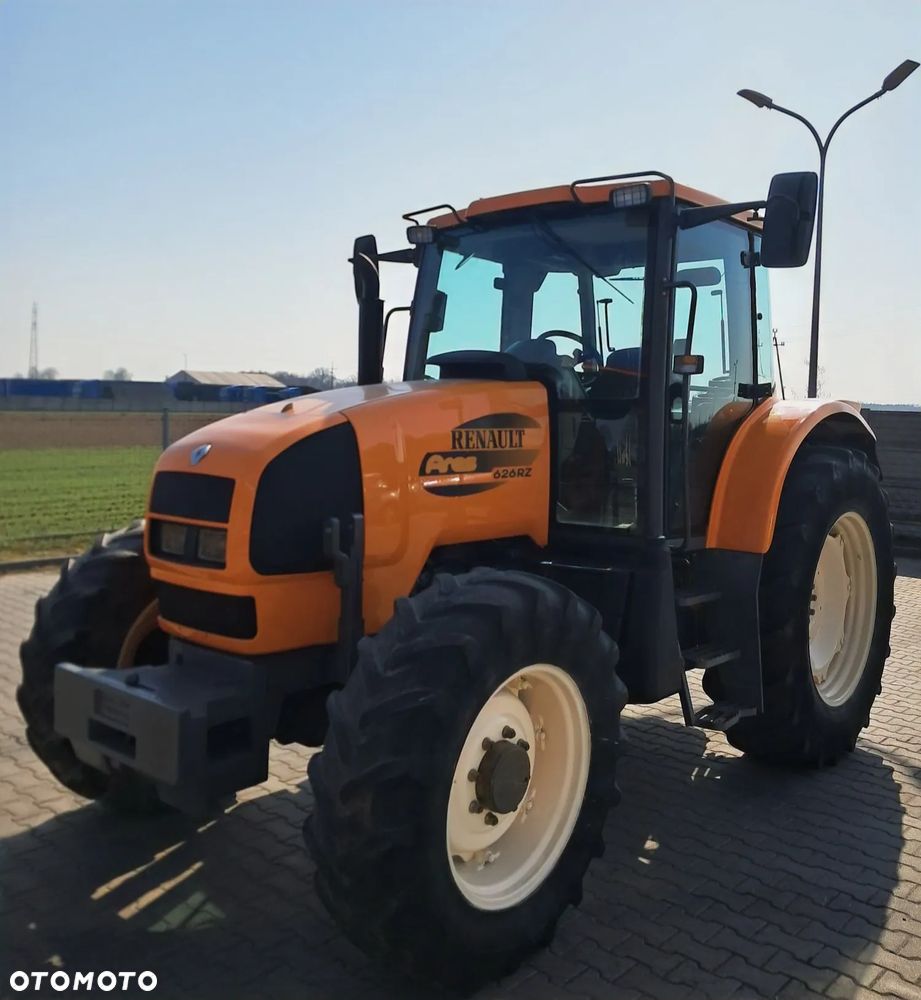 Renault Ares 626RZ - 6