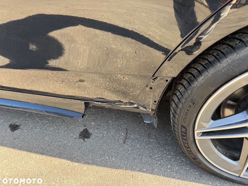 Mercedes-Benz CLS 300 d 4Matic 9G-TRONIC AMG Line - 21