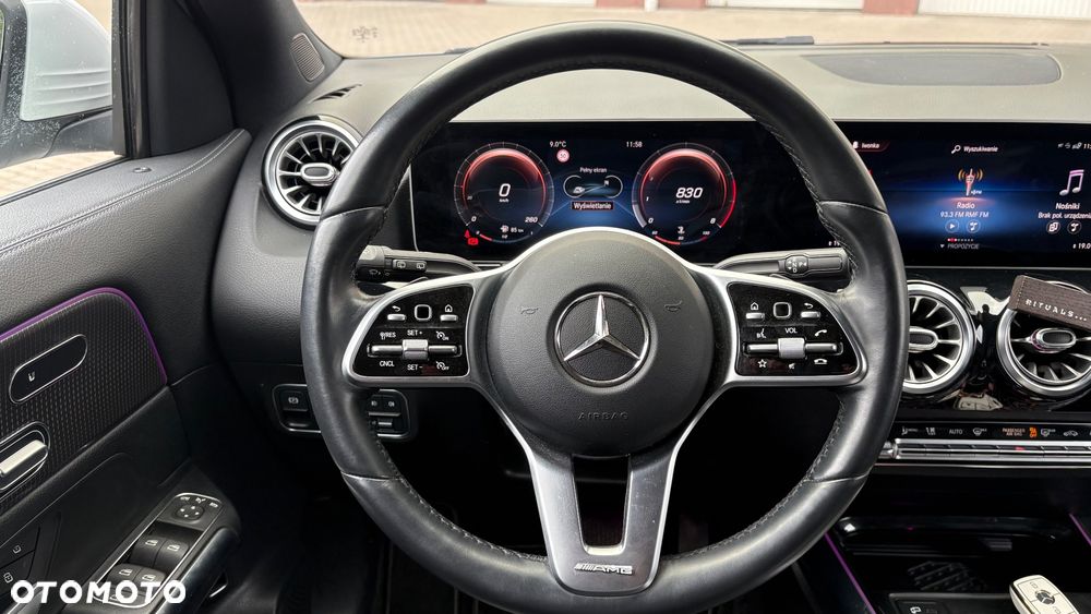 Mercedes-Benz GLA 250 4Matic 8G-DCT AMG Line - 37