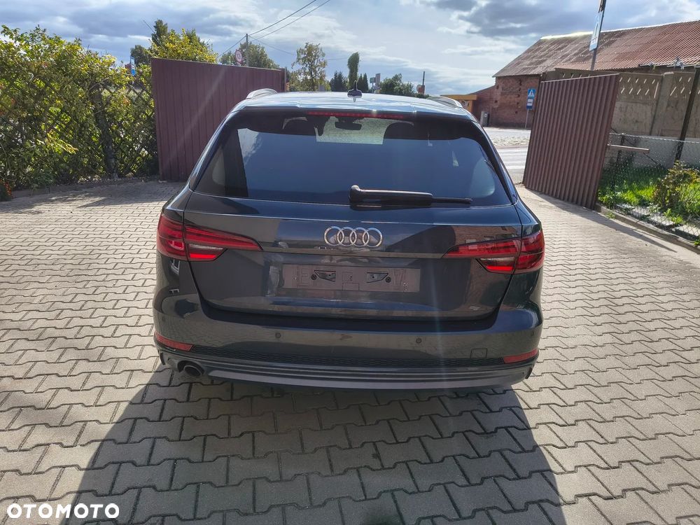 Audi A4 Avant - 8