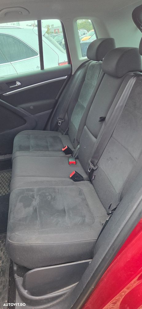 Volkswagen Tiguan - 7