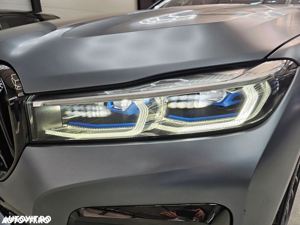 BMW Seria 7 745Le - 25