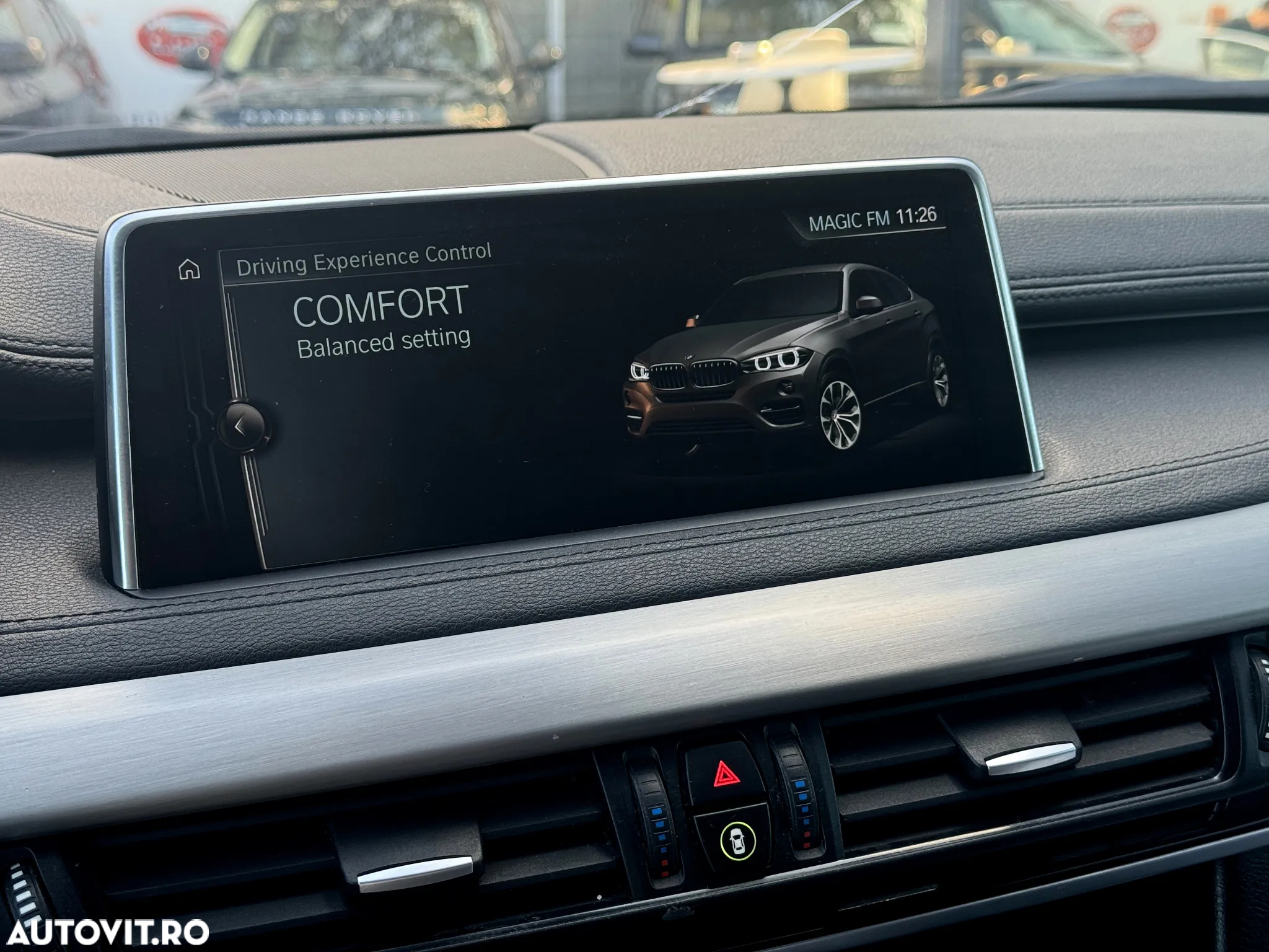 BMW X6 xDrive30d - 16