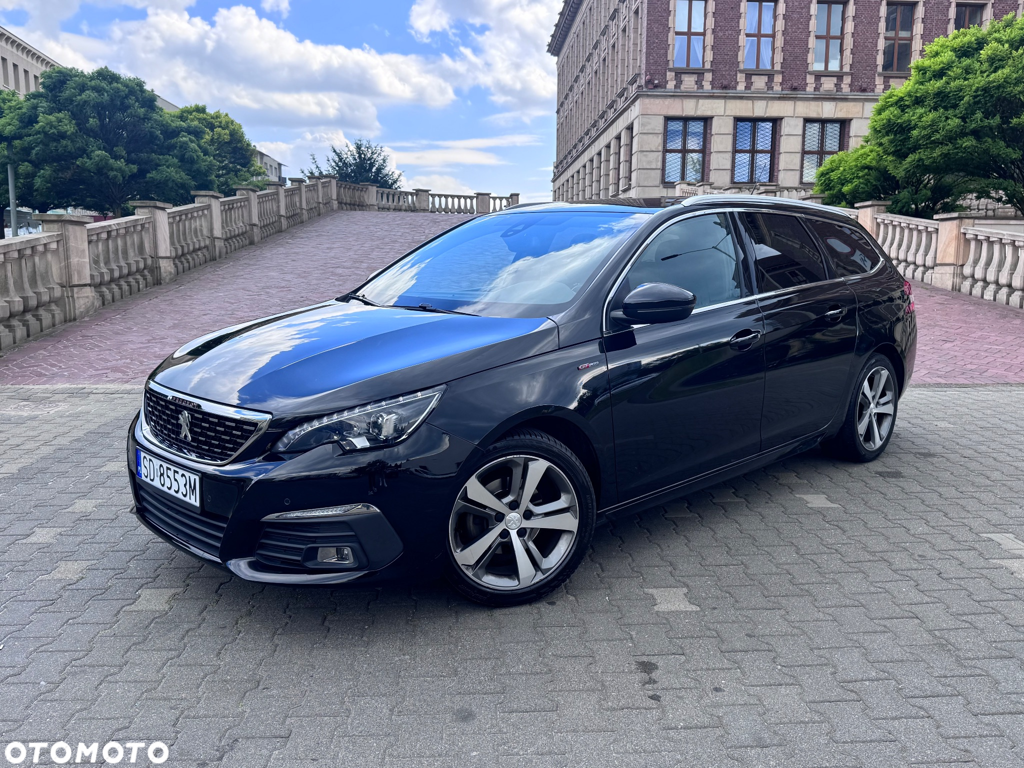 Peugeot 308 1.2 PureTech Allure S&S - 11