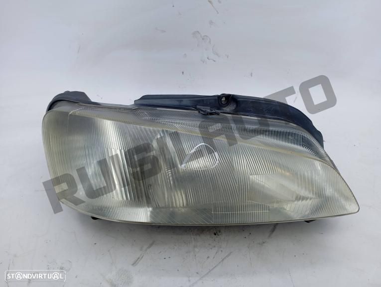 Ótica / Farol Direito  Peugeot 106 Ii [1996_2004] 1.0 I - 1