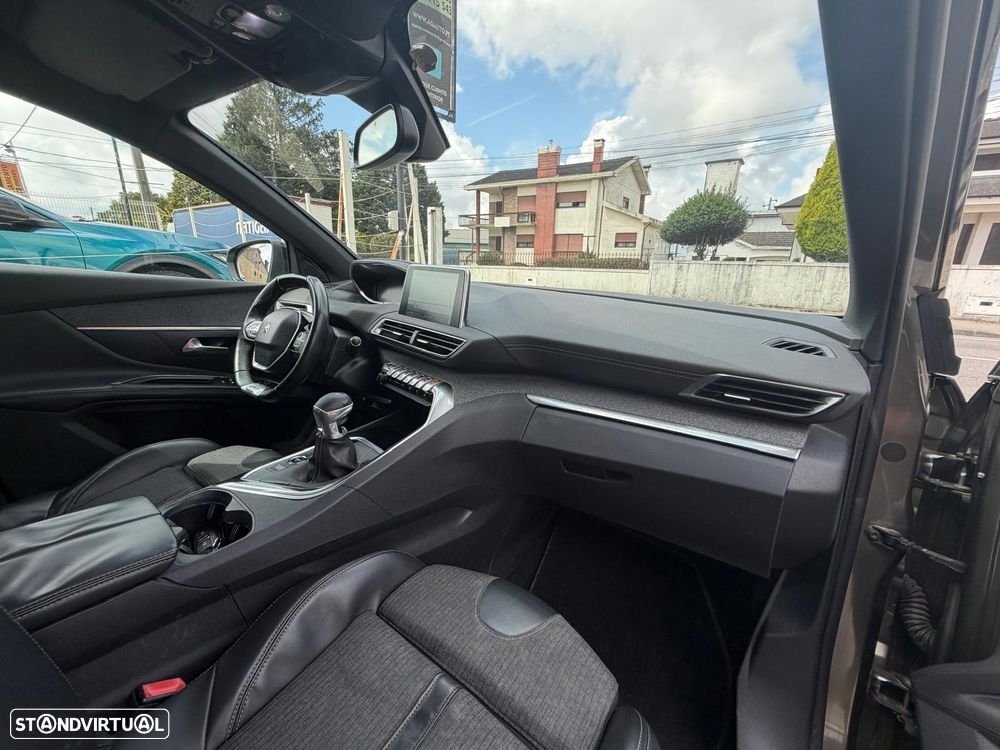 Peugeot 5008 1.5 BlueHDi GT Line - 16