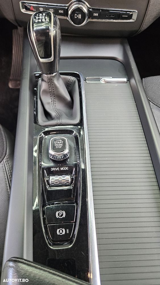Volvo XC 60 - 12