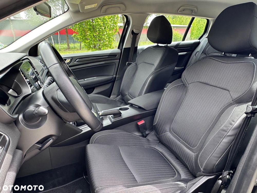 Renault Megane ENERGY TCe 100 LIFE - 23