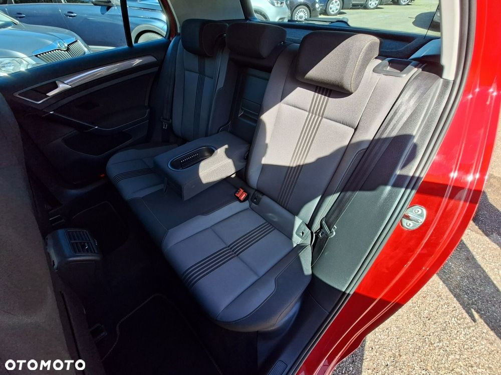 Volkswagen Golf 1.6 TDI BlueMotion Technology Allstar - 28
