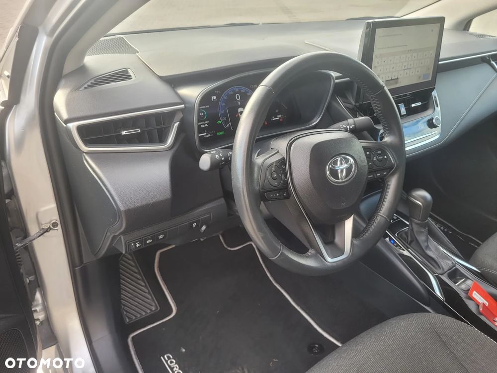 Toyota Corolla 1.8 Hybrid Comfort - 23