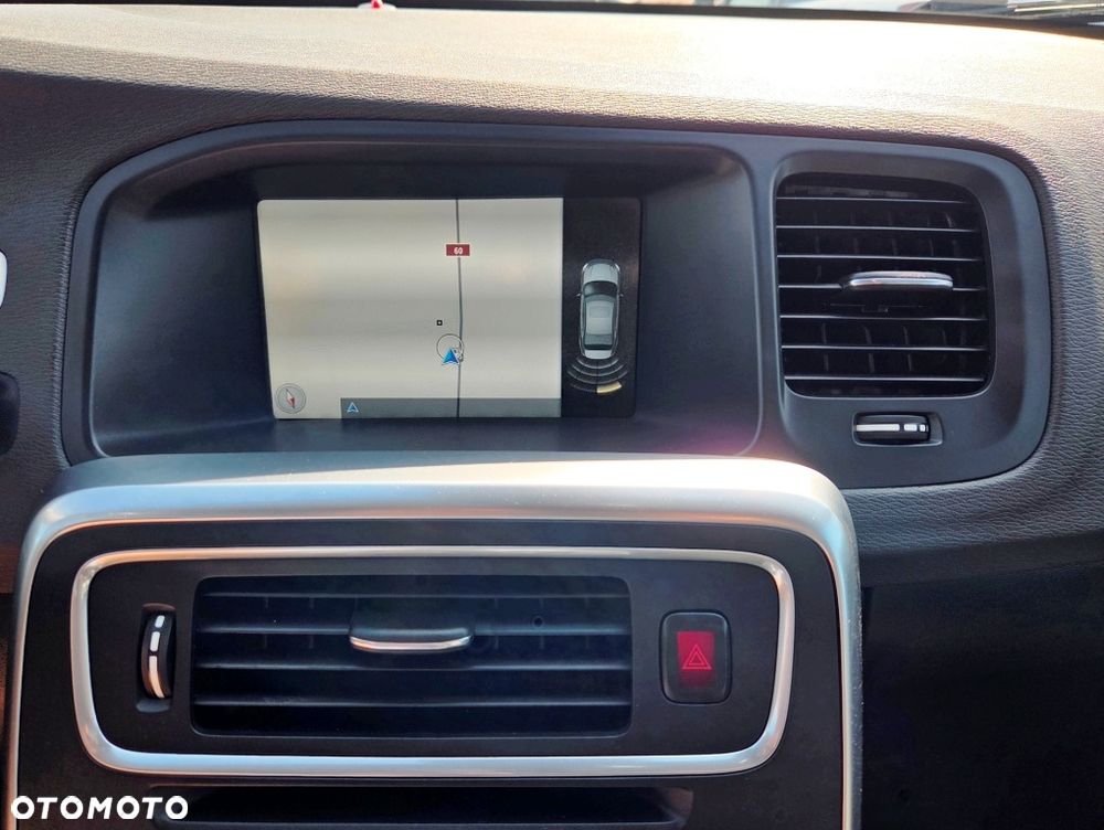 Volvo S60 DRIVe Momentum - 35
