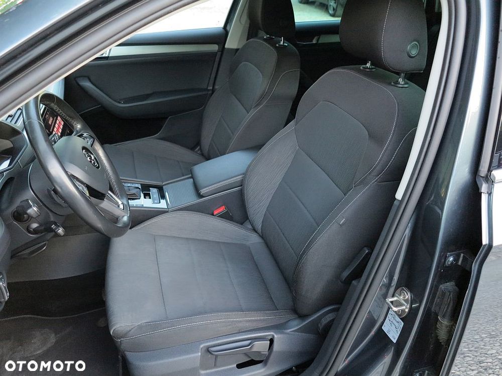 Skoda Superb 2.0 TDI DSG Ambition - 12