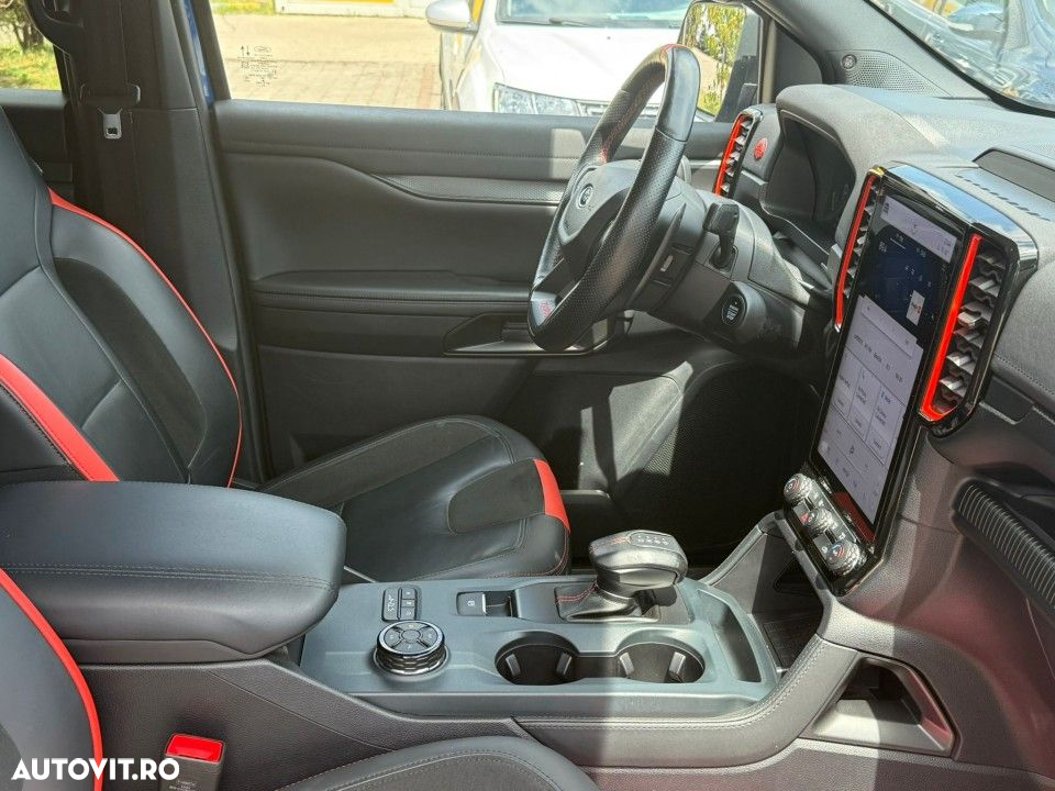 Ford Raptor - 19