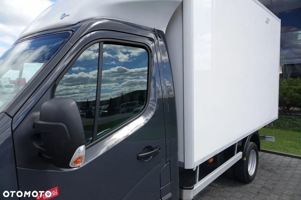 Renault MASTER   / CHŁODNIA / THERMO KING / WINDA DHOLLANDIA 750 KG / SPROWADZONY - 11