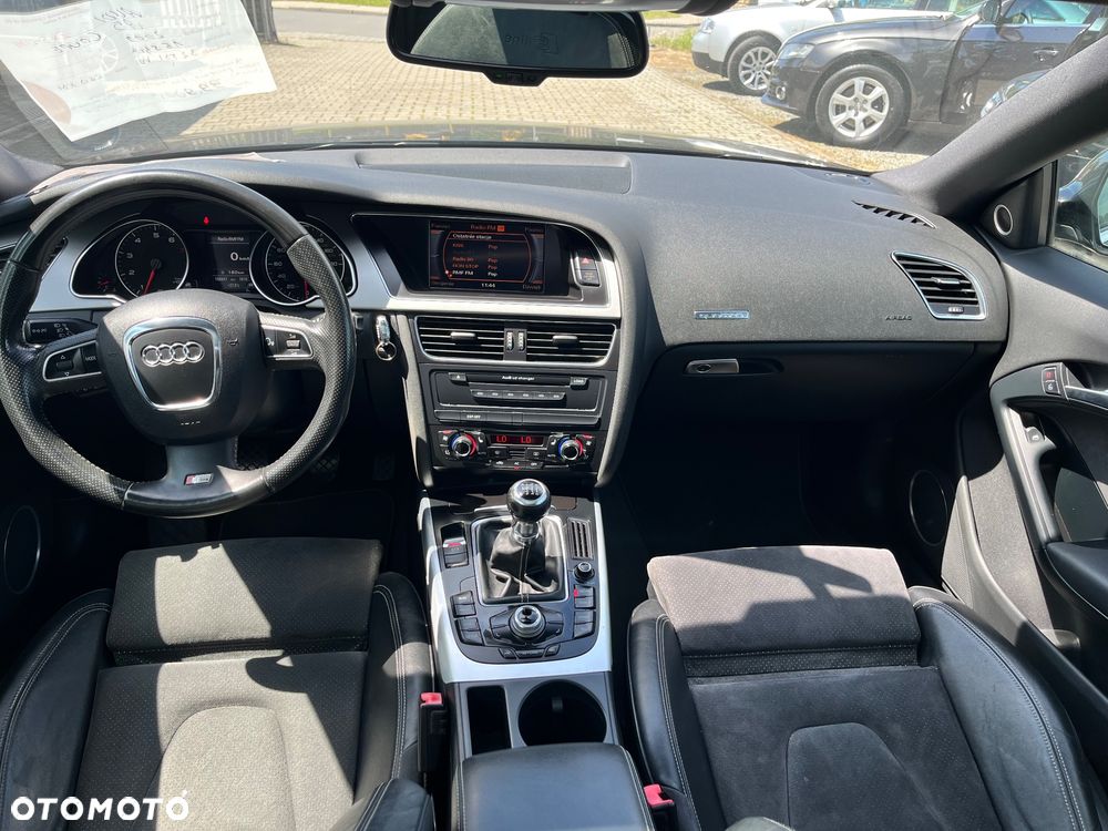 Audi A5 Coupé 3.2 FSI Quattro - 4