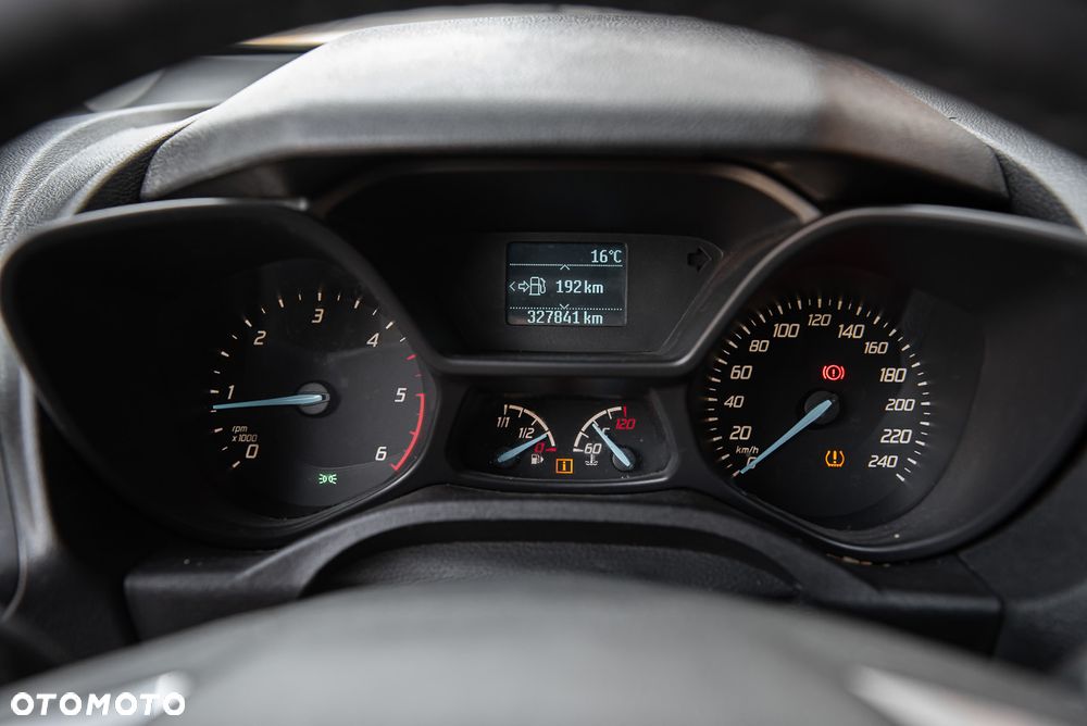 Ford Tourneo Connect - 13