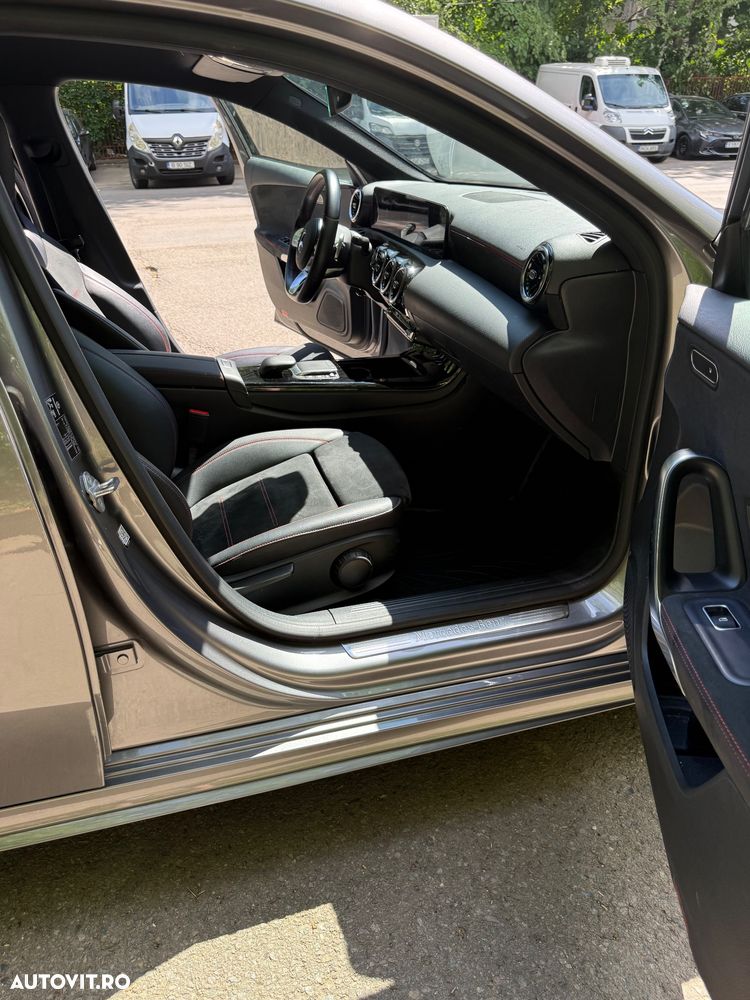 Mercedes-Benz A 200 d 8G-DCT Advanced AMG Line - 11