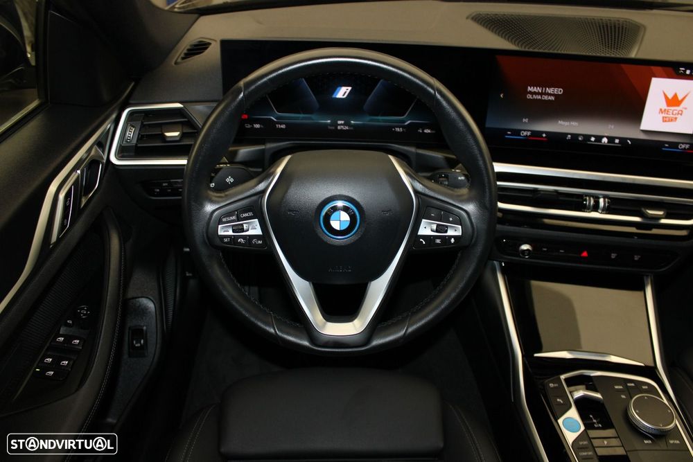 BMW i4 eDrive40 - 10