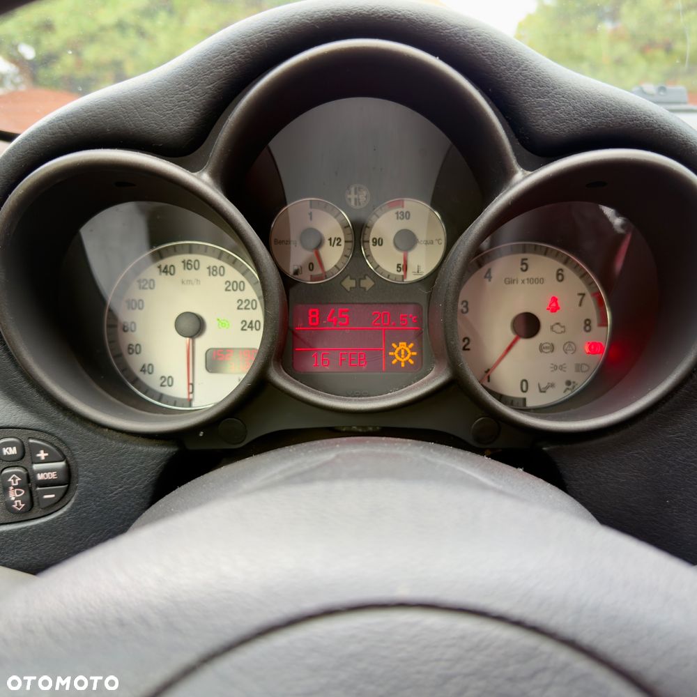 Alfa Romeo GT - 10