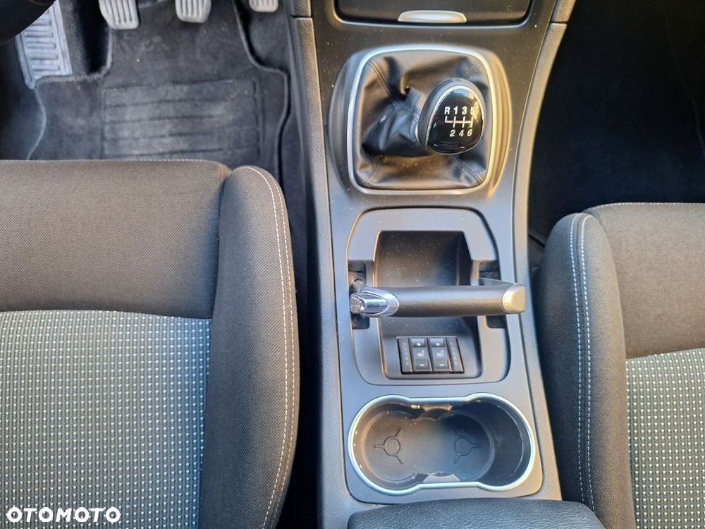 Ford S-Max 2.0 TDCi DPF Titanium - 19