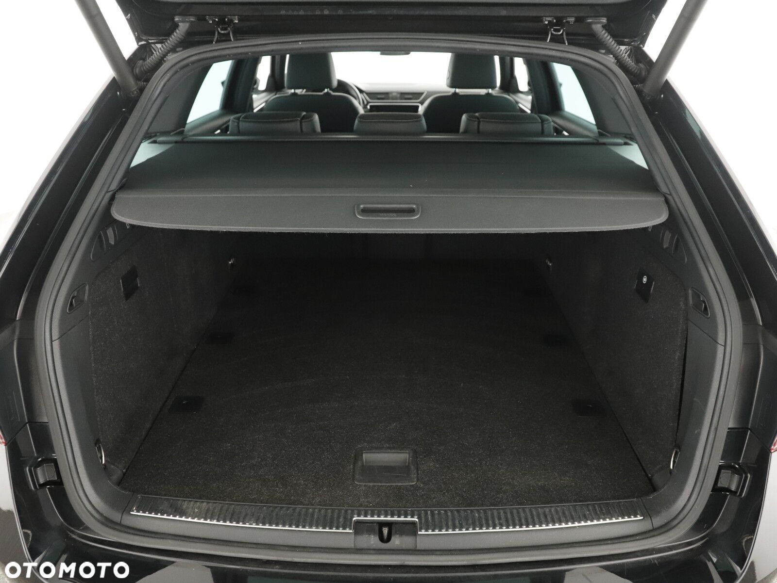Skoda Superb 2.0 TDI SCR L&K DSG - 25