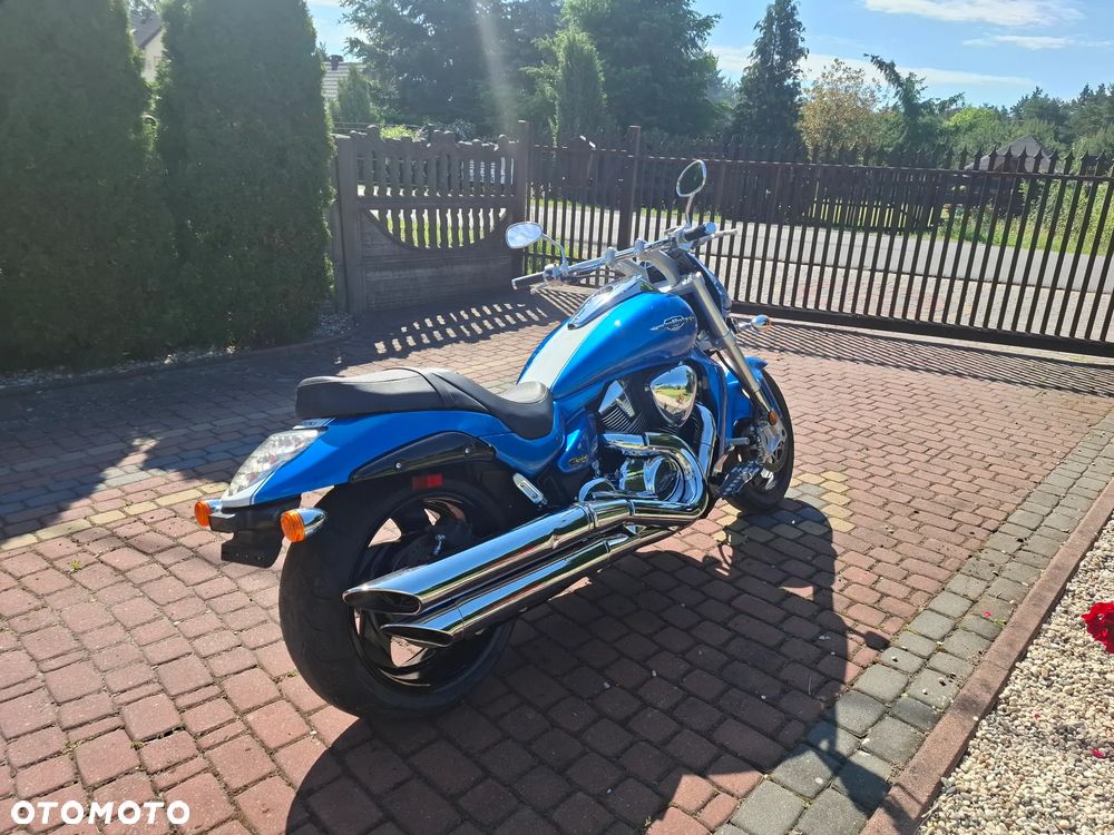 Suzuki Boulevard - 4