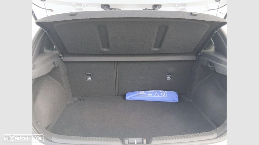 Hyundai i30 1.0 T-GDI Style Plus - 17