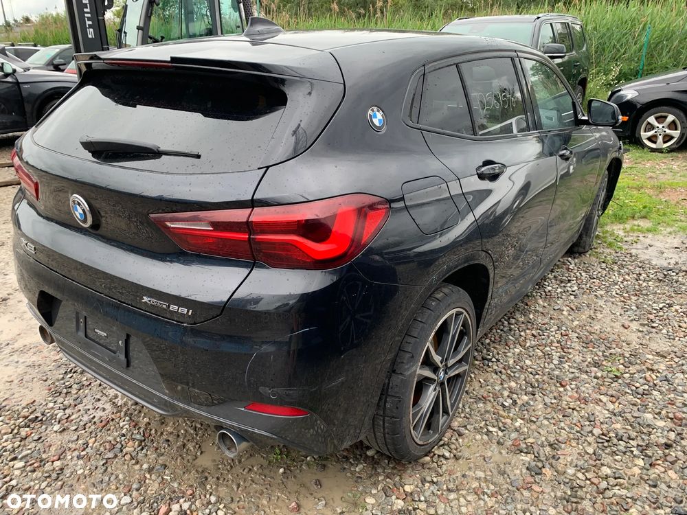BMW X2 - 5
