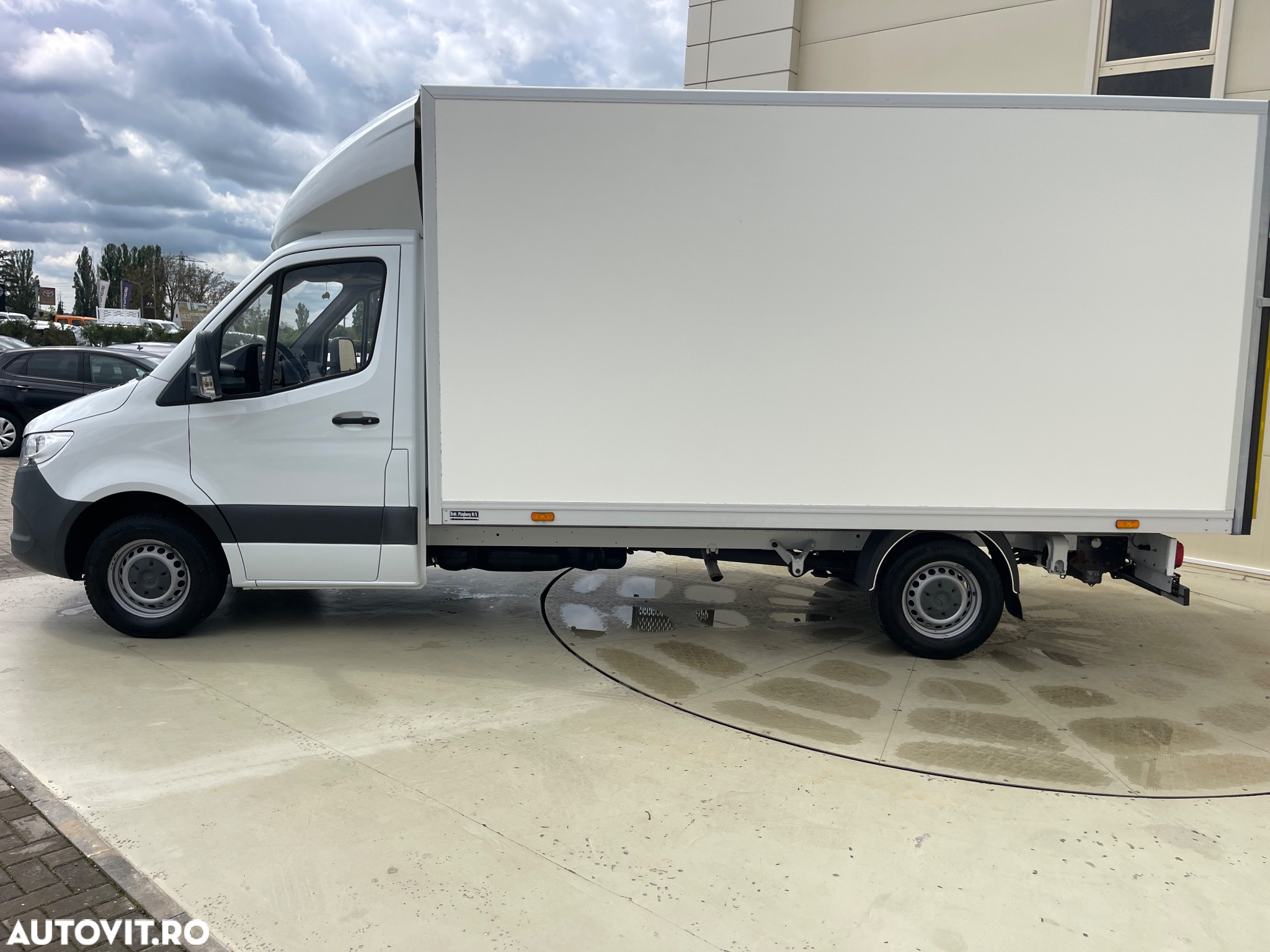 Mercedes-Benz Sprinter 319 3.0CDI V6  KOFFER  LIFT  AUTOMAT - 11