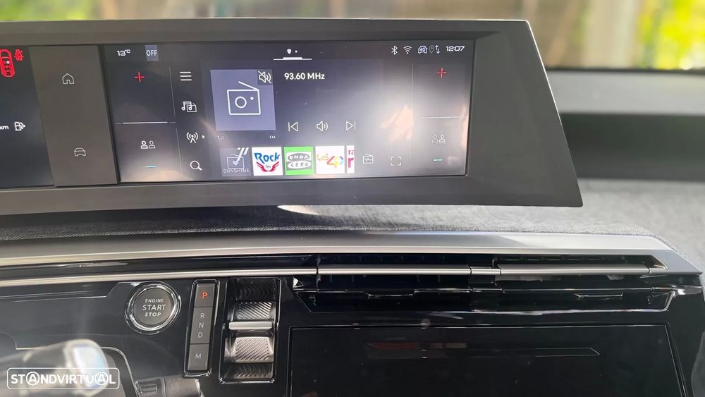 Peugeot 3008 1.2 Hybrid Allure e-DCS6 - 19