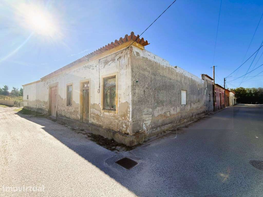 Moradia devoluta para restauro em Ílhavo - Grande imagem: 3/7