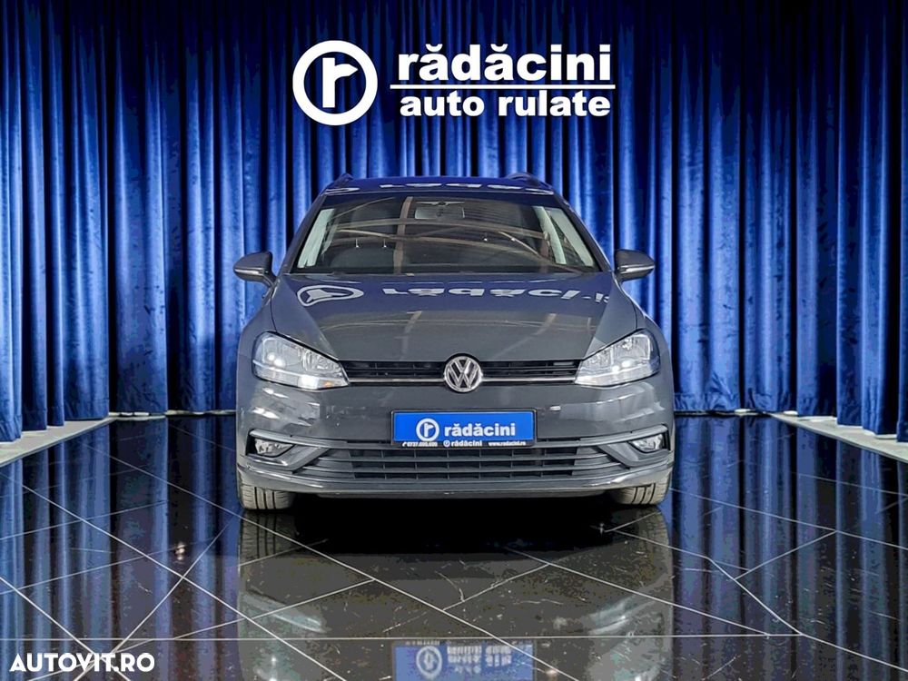 Volkswagen Golf - 3