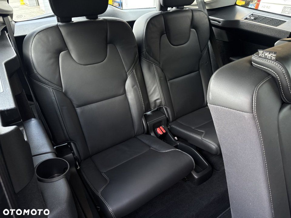 Volvo XC 90 - 15
