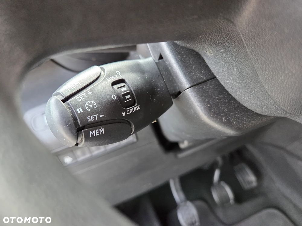 Toyota Proace City Verso 1.5 D-4D Business - 17