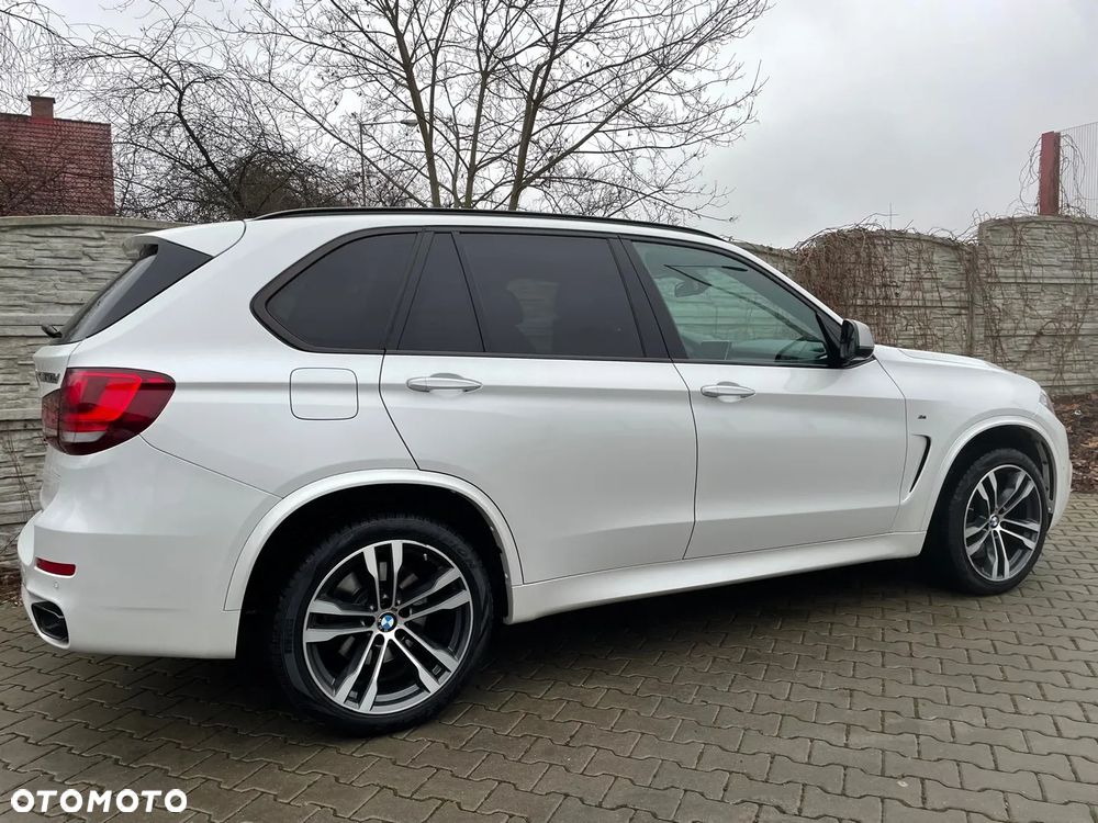 BMW X5 M M50d - 10
