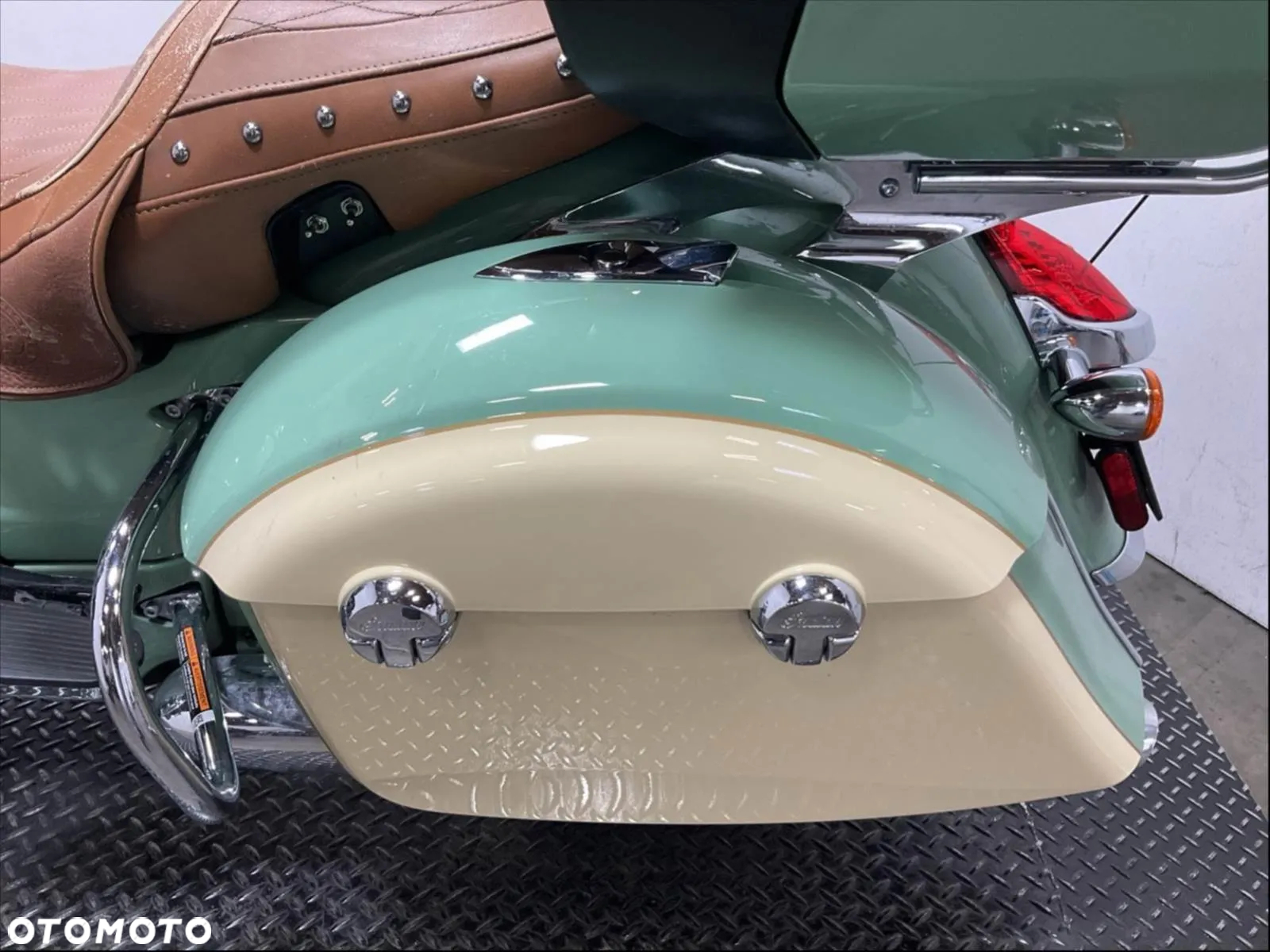 Indian Roadmaster - 13