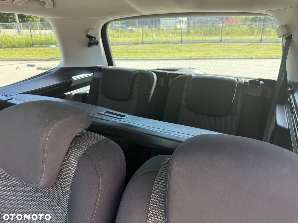 Volkswagen Sharan 2.0 TDI 4Motion BlueMotion Technology Highline - 20