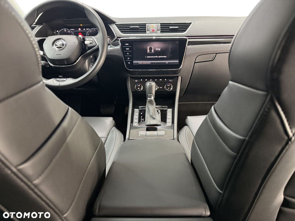 Skoda Superb 1.4 TSI Plug-In Hybrid L&K DSG - 38