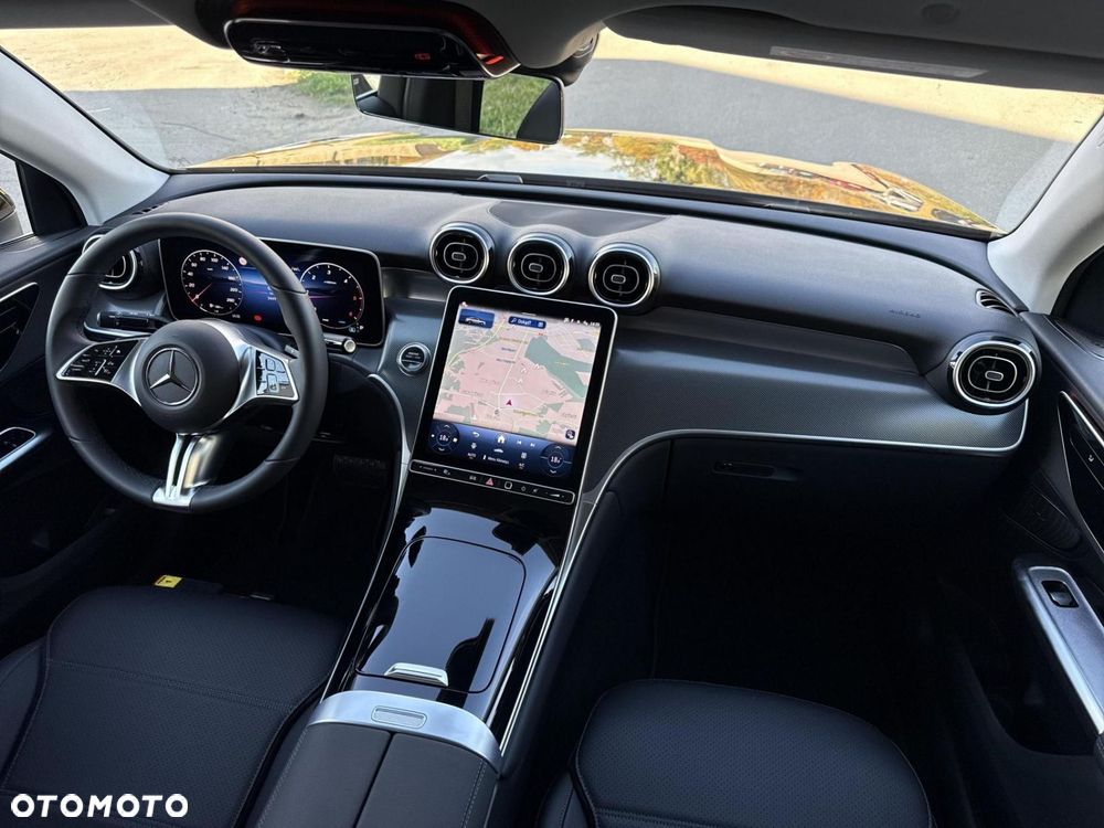 Mercedes-Benz GLC - 23