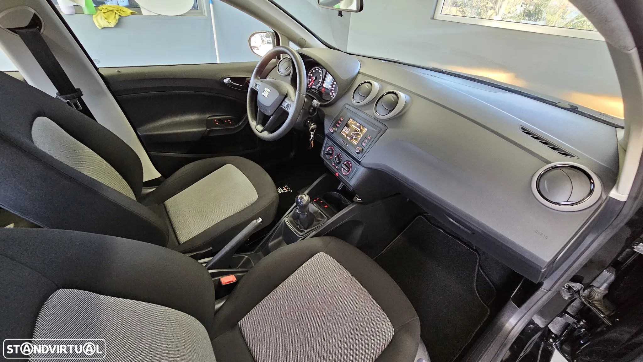 SEAT Ibiza 1.0 Reference - 19