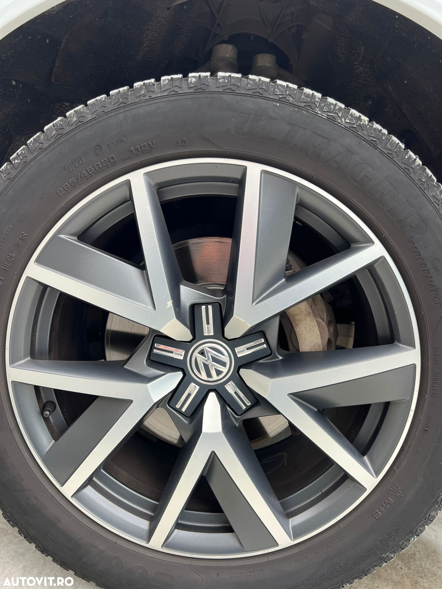 Volkswagen Touareg - 30