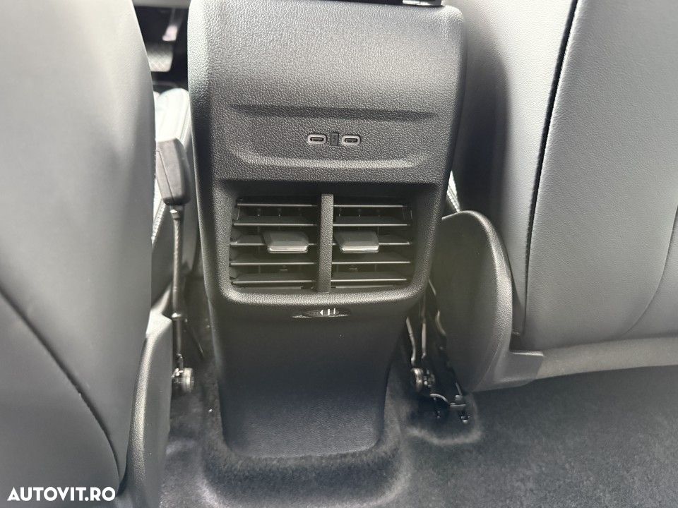 Ford Explorer - 21