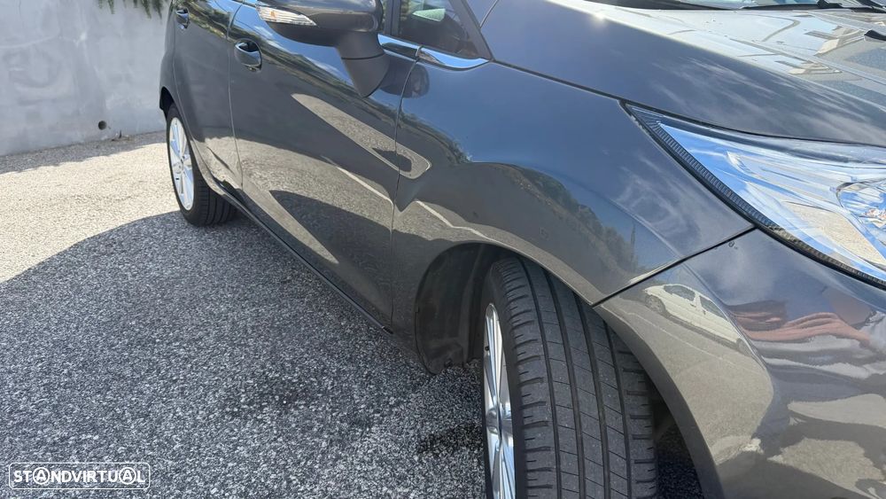 Ford Fiesta 1.0 Ti-VCT Titanium - 21