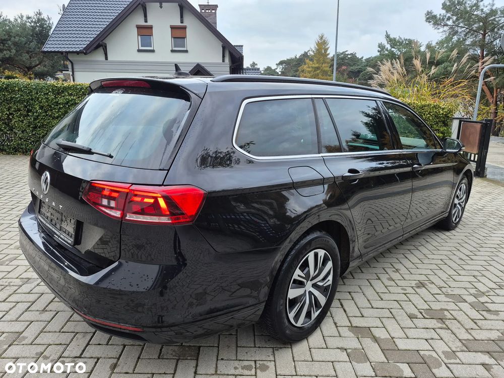 Volkswagen Passat - 5