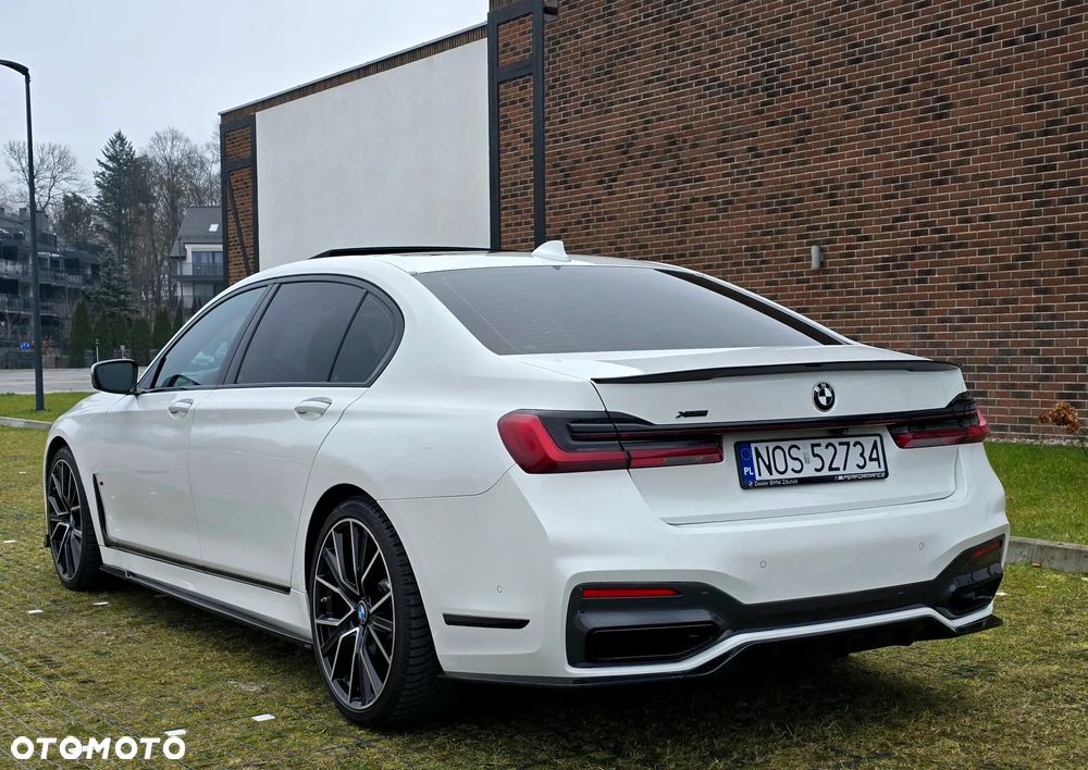 BMW Seria 7 740Li xDrive - 27