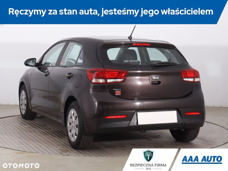 Kia Rio - 6