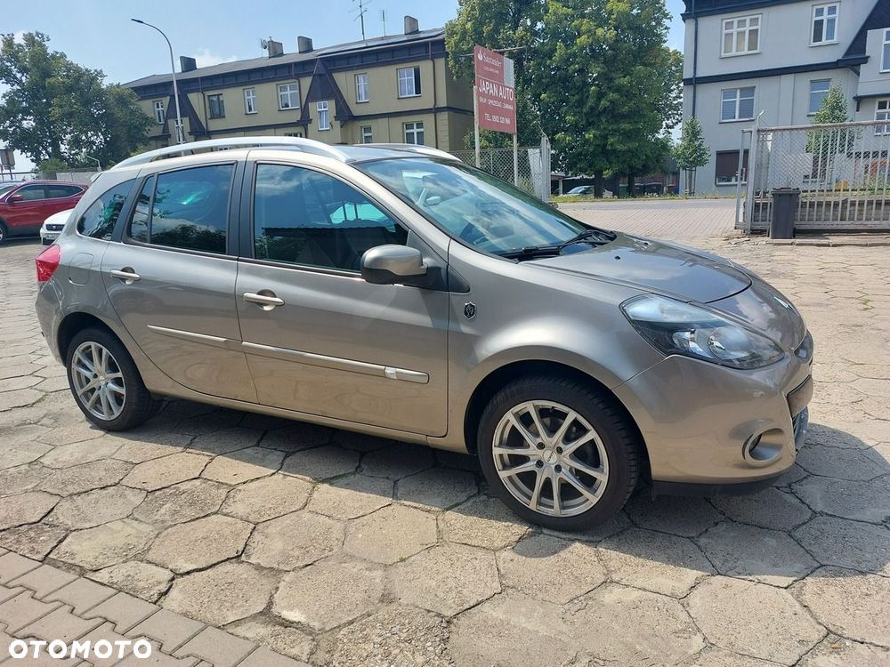 Renault Clio - 2
